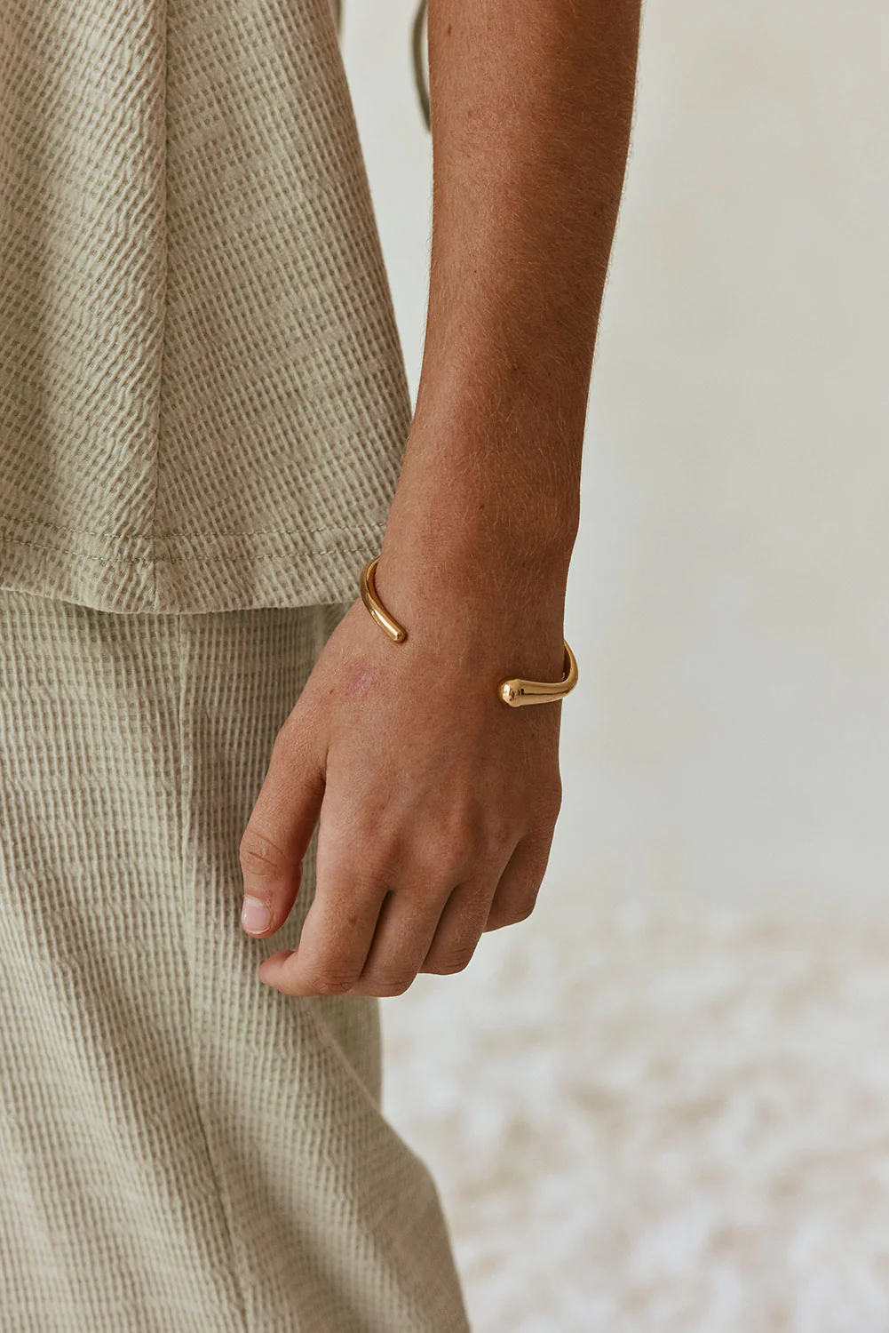 18K Salma Bangle - Image 2