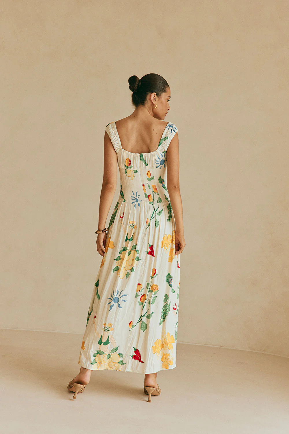 Astoriya Dress - Aesta - Image 5