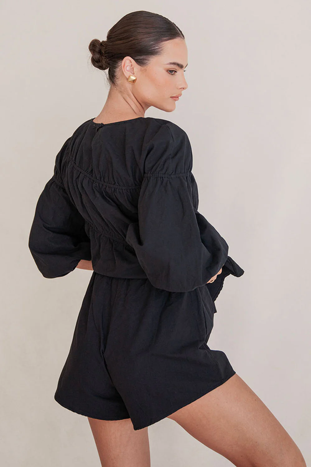Akel Shorts - Black - Image 3