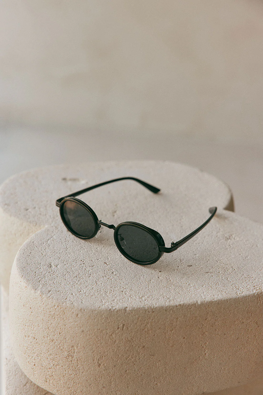 Alia Sunglasses - Image 4