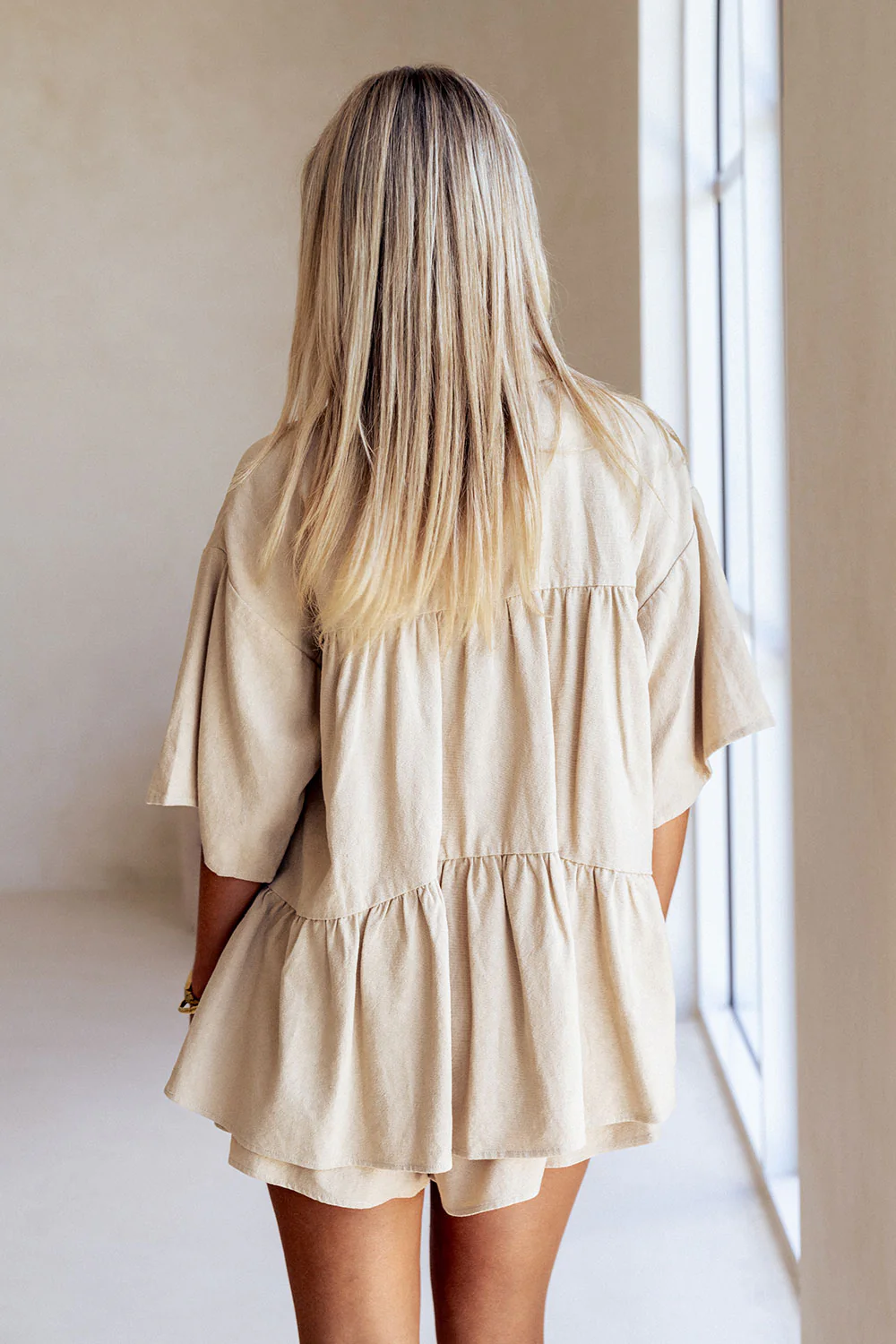 Luna Shorts - Beige - Image 4