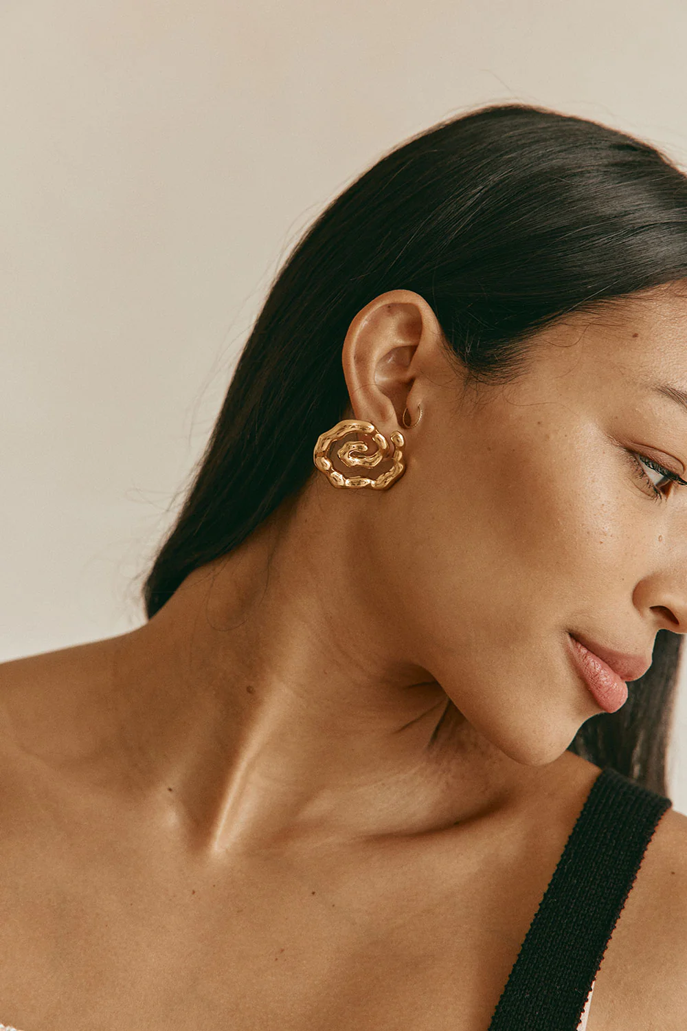 Nef Swirl Earrings - Image 2