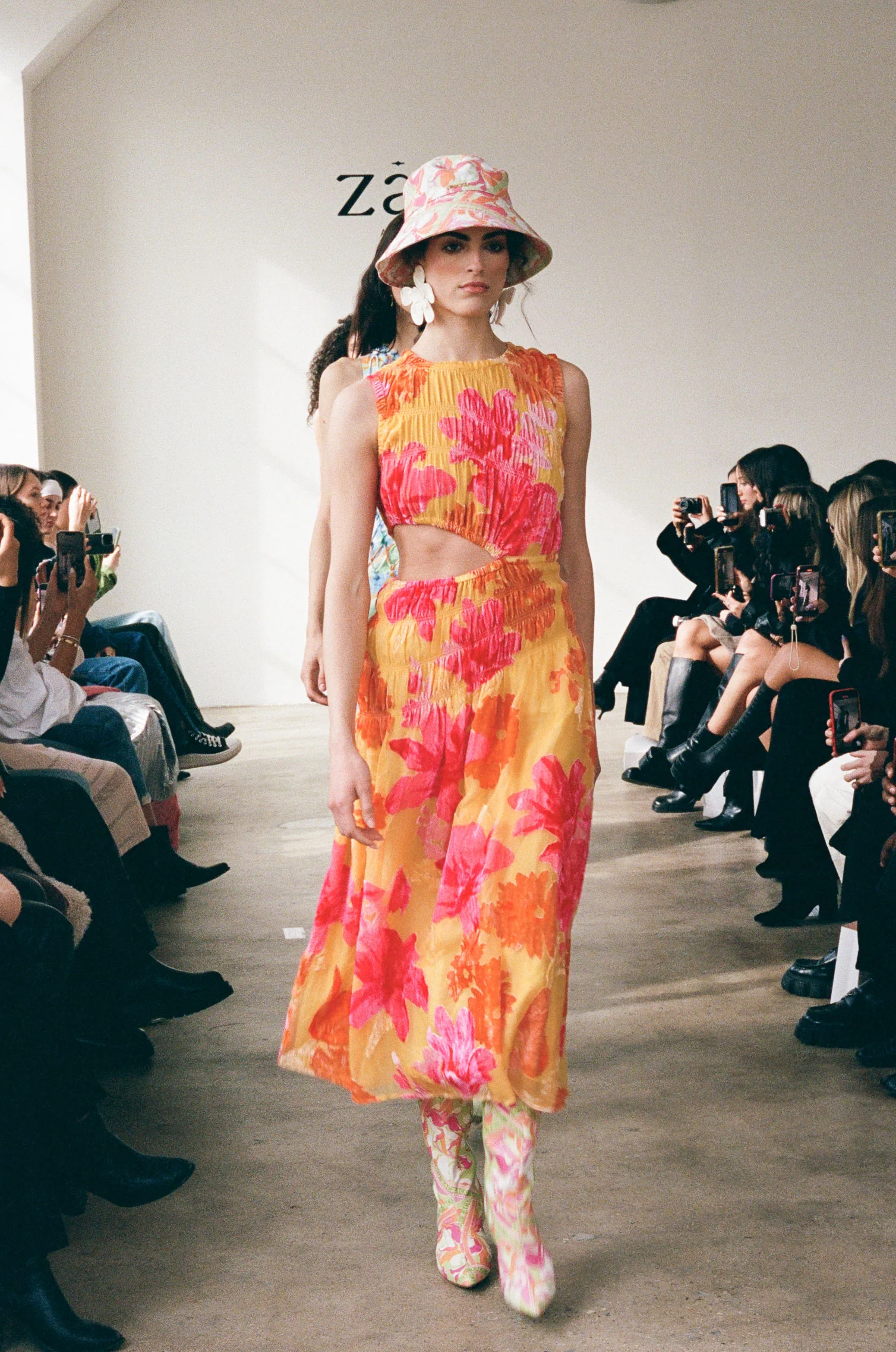 SAMPLE-Mariella Midi Dress - Floreale Sunny - Image 3