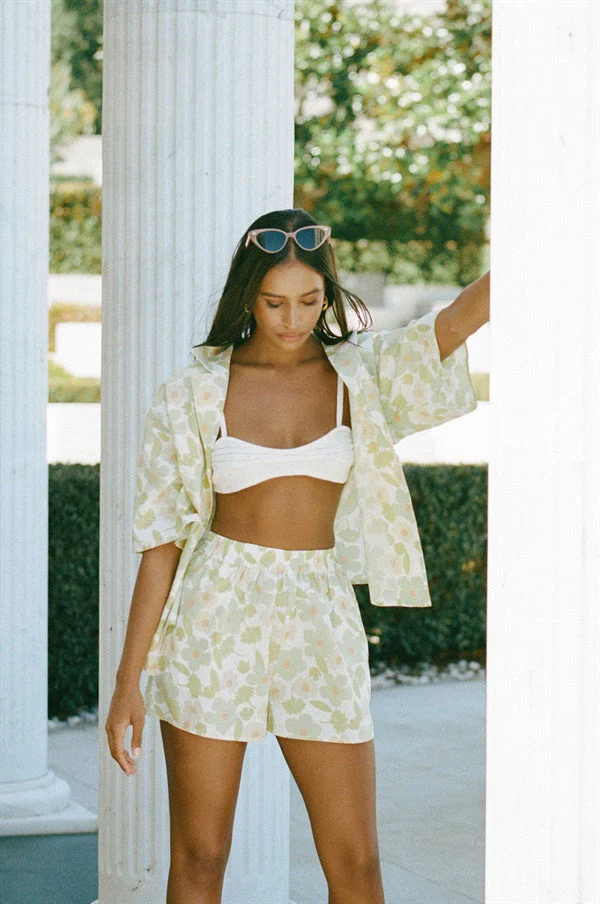 SAMPLE-Thessy Shorts - Floral - Image 2